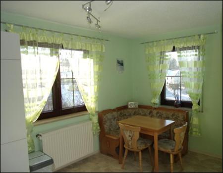 Ferienwohnung Kohrener Land Ngoại thất bức ảnh